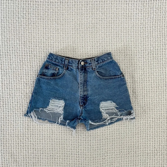 Vintage 90’s 955 Originals Denim Cut Off Shorts - Picture 4 of 9